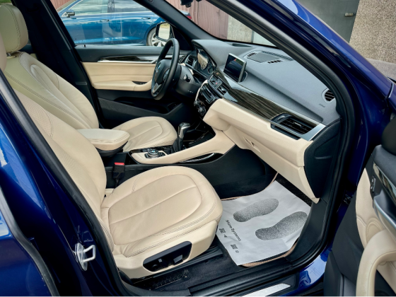 Продам BMW X 1 Донецк