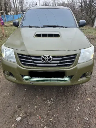 Продам Хайлюкс Донецк