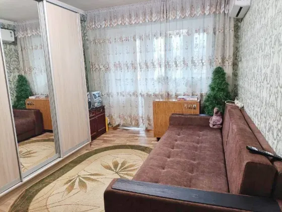 Продается уютная квартира в Пролетарском районе! Донецк