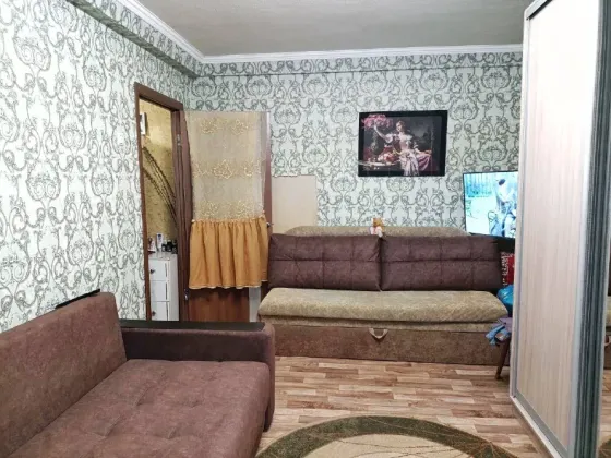 Продается уютная квартира в Пролетарском районе! Донецк