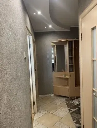 сдам двушку в приморском Мариуполь
