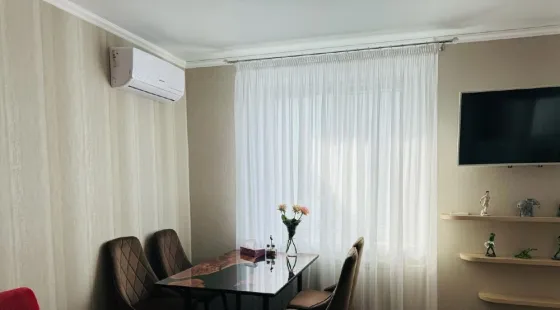 Сдаётся евро-студия 46м² на длительный срок Донецк