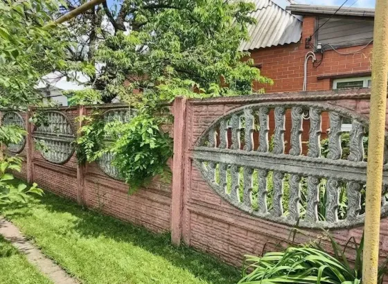 Дом в Петровском районе города Донецка. Донецк