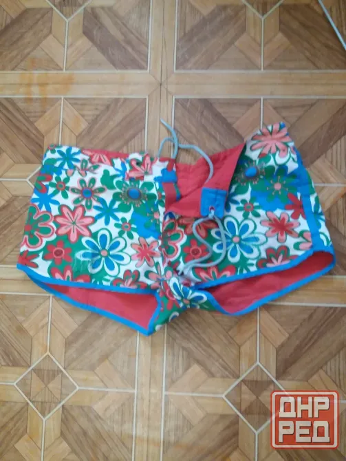 Продам шорты друсторонние короткие р. 44-46 Донецк - изображение 2