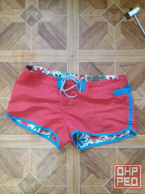 Продам шорты друсторонние короткие р. 44-46 Донецк - изображение 3