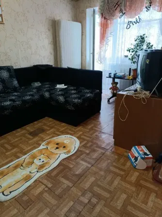 Продается 1 комнатная квартира Торез