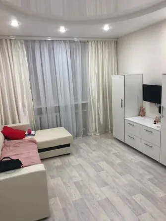 Аренда современной 1к квартиры 36м² в г. Донецк, Киевский район, ориентир ресторан Адачи Донецк