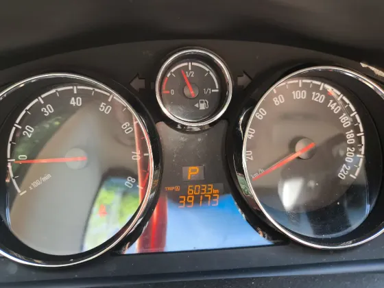 Продам OPEL ANTARA 2013 год, 2,4 бензин Донецк
