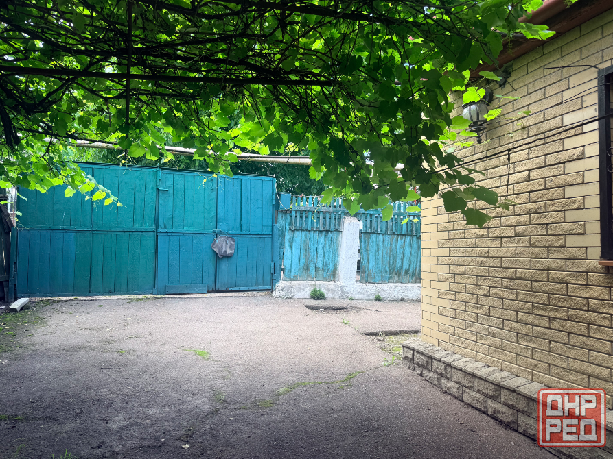 Продам дом в г. макеевка, горняцкий район, поселок Красная горка ориентир тц галактика Макеевка - изображение 12