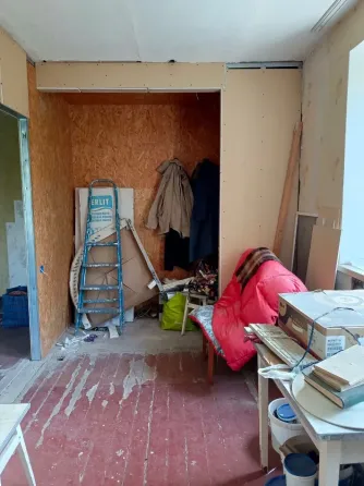 Продается 2-ком. квартира, г. Торез, пр-т Гагарина, центр Торез