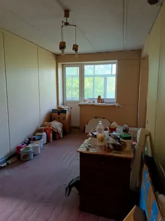 Продается 2-ком. квартира, г. Торез, пр-т Гагарина, центр Торез