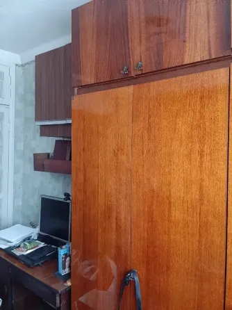 Продается 2-ком. квартира, г. Торез, м-н 4 Торез