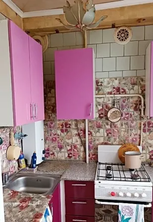 Продам 4к.кв. Петровский р-н. Ориентир Исполком. пл.Петровского. Донецк