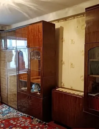 Продам 4к.кв. Петровский р-н. Ориентир Исполком. пл.Петровского. Донецк