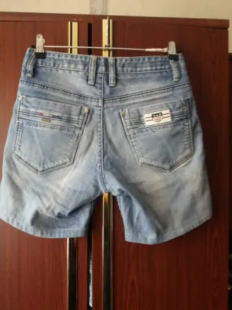 Продам шорты джинсовые р. 42 (28) Донецк