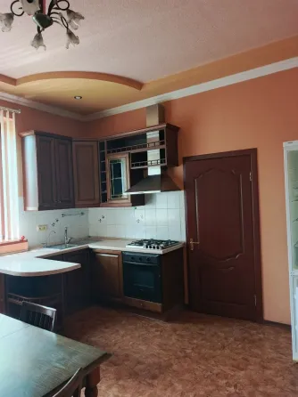 Продам дом 177 кв м , 10 соток, переулок " Вольный". Донецк