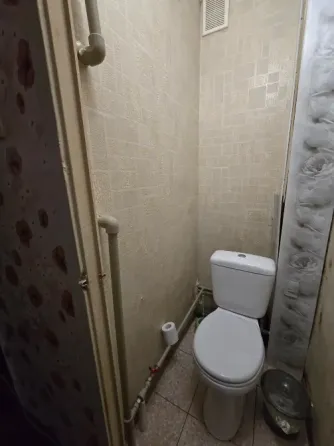 Продаётся 1 ком.квартира в Ленинском районе Донецка! Донецк
