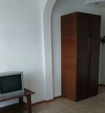 Продам 1ком 36 м². Донской Буденновский район Донецк