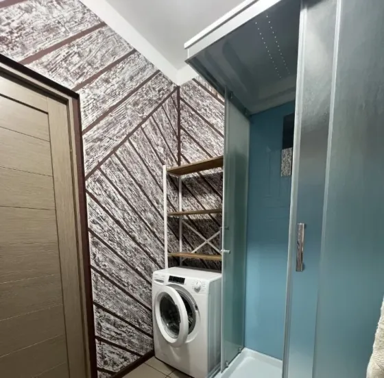 Сдам 3-комнатную квартиру Донецк