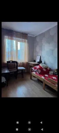 продам 3 к.кв. ворошил. р. театральн,-челюскинц..7 мил р. два санузла. Донецк