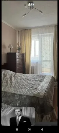 продам 3 к.кв. ворошил. р. театральн,-челюскинц..7 мил р. два санузла. Донецк
