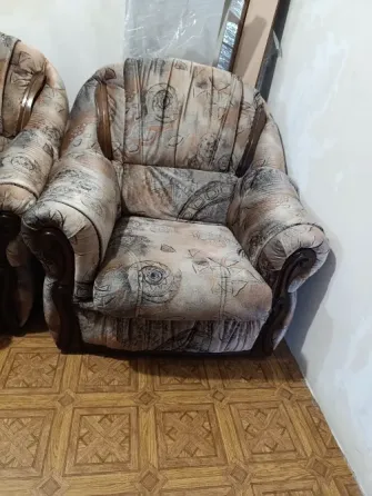 Продам диван и кресло Донецк