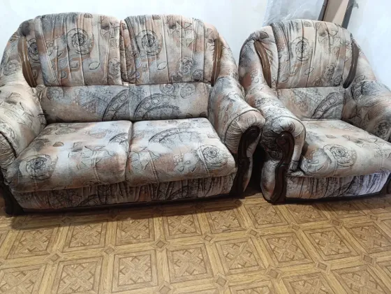Продам диван и кресло Донецк
