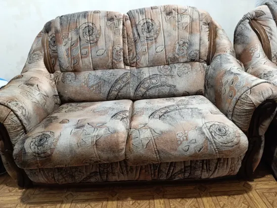 Продам диван и кресло Донецк