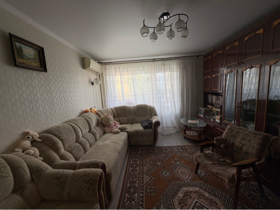 Продам 4 комнатную квартиру в Мариуполе Мариуполь