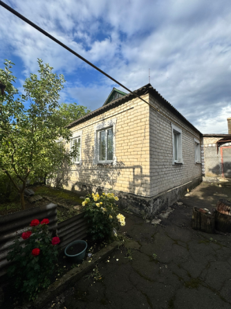 Продажа отличного дома 105,1 кв. м., с газом и Приват.з.у, в г. Макеевка, пос. Осипенк Макеевка