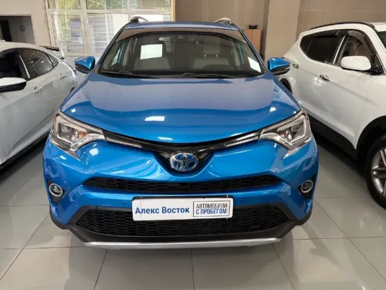 Toyota RAV4 2015г. рестайлинг Макеевка