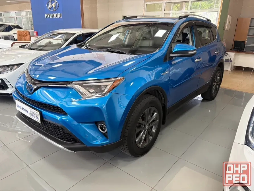 Toyota RAV4 2015г. рестайлинг Макеевка - изображение 1