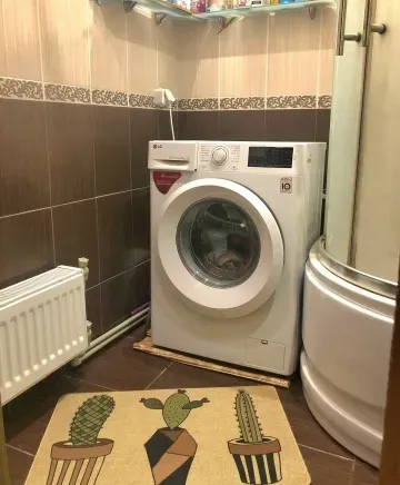 Сдам 2-х комнатную квартиру На длительный срок Мариуполь