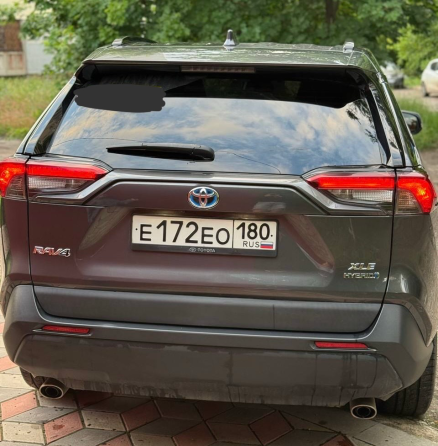 Toyota RAV4 Hybrid XLE 2020 AWD Донецк
