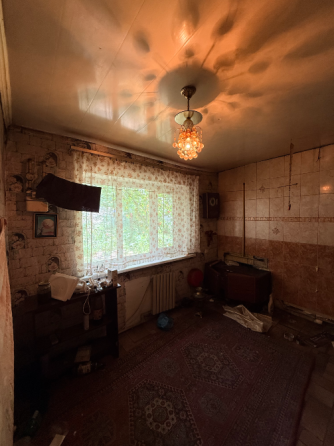 Продам дом Червоногвардейский район в Центре Гвардейки (ориентир Гвардейский рынок, автостанция, маг Макеевка