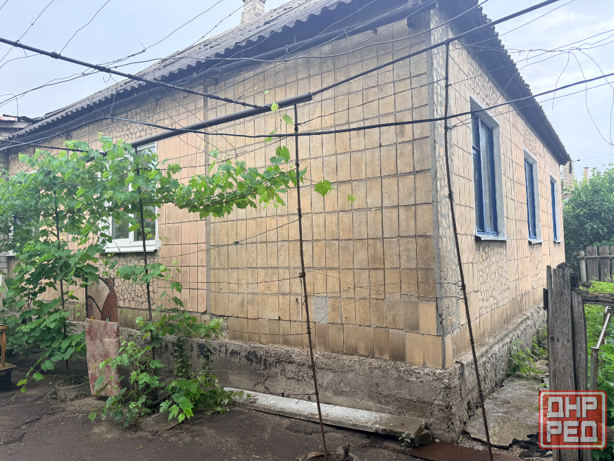 Продам дом Червоногвардейский район микрорайон Калининский Макеевка - изображение 1