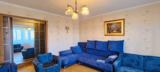продам 3х ком. квартиру в Ленинском районе Донецк