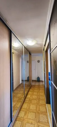 продам 3х ком. квартиру в Ленинском районе Донецк