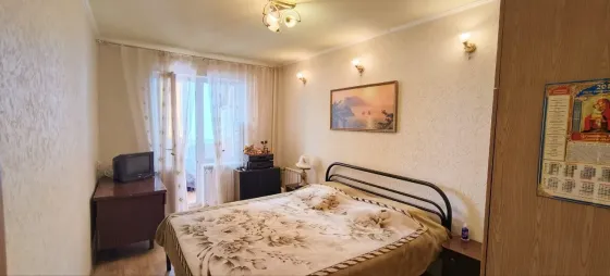 продам 3х ком. квартиру в Ленинском районе Донецк
