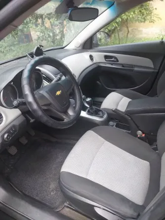 Продам автомобиль Chevrolet Cruze Макеевка