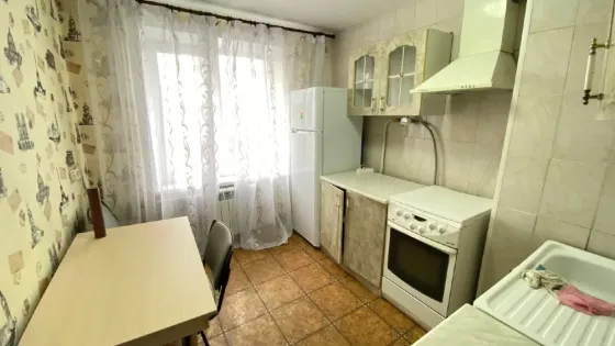 Продам 2 к квартиру в Приморском р-не, ор. Бахчиванджи! Мариуполь