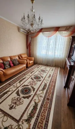 Продается 4 - х комнатная квартира, пр-т панфилова, жк центральный Донецк