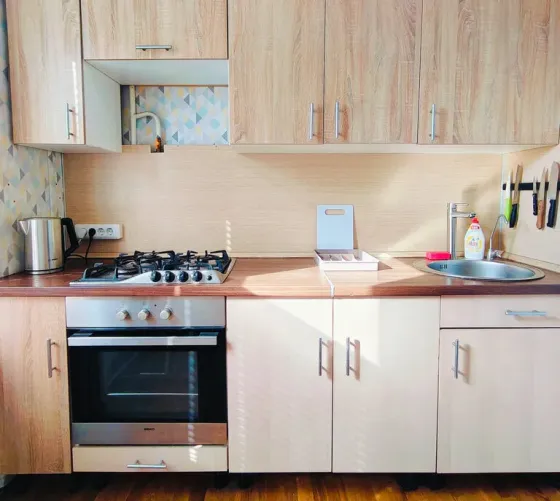 Сдаю однокомнатную квартиру 32.0 м² этаж 3/5 город Донецк, Ленинский район, Донецк