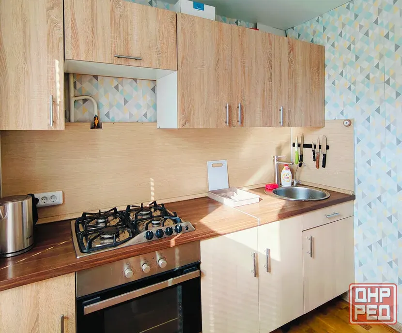 Сдаю однокомнатную квартиру 32.0 м² этаж 3/5 город Донецк, Ленинский район, Донецк - изображение 6