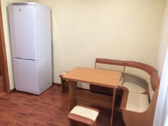 Сдаю шикарную 1-комнатную квартиру в Пролетарском районе Донецк