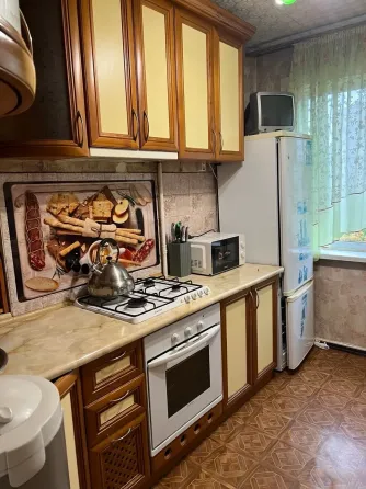 Продам 2ком Куйбышева Донецк