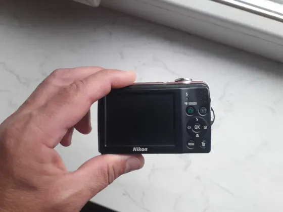 цифровой Nikon L23 розовый Донецк