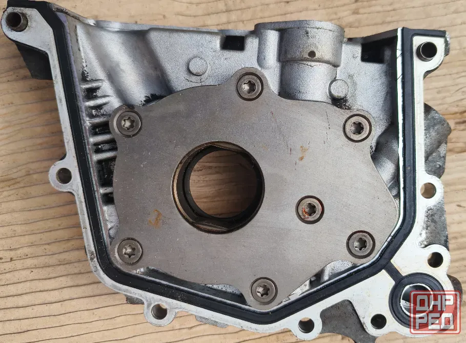 Насос масляный Ford Focus 2 2004-2011 98MM6604AD Донецк - изображение 3