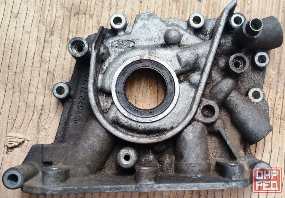 Насос масляный Ford Focus 2 2004-2011 98MM6604AD Донецк - изображение 1