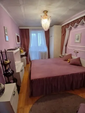 Продается 4х комнатная квартира Мариуполь